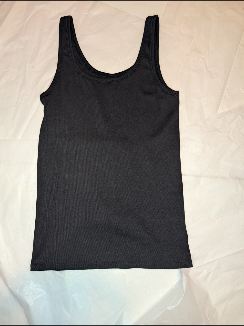 Everlane Black Scoop Neck Tank Top